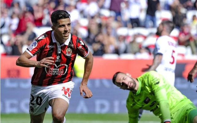 摩洛哥逆转乌拉圭，德容高光表现