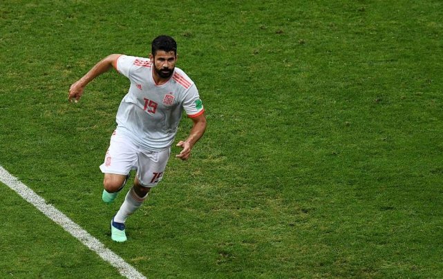 关于法国男篮绝地反击黄蜂，波特完成帽子戏法的信息