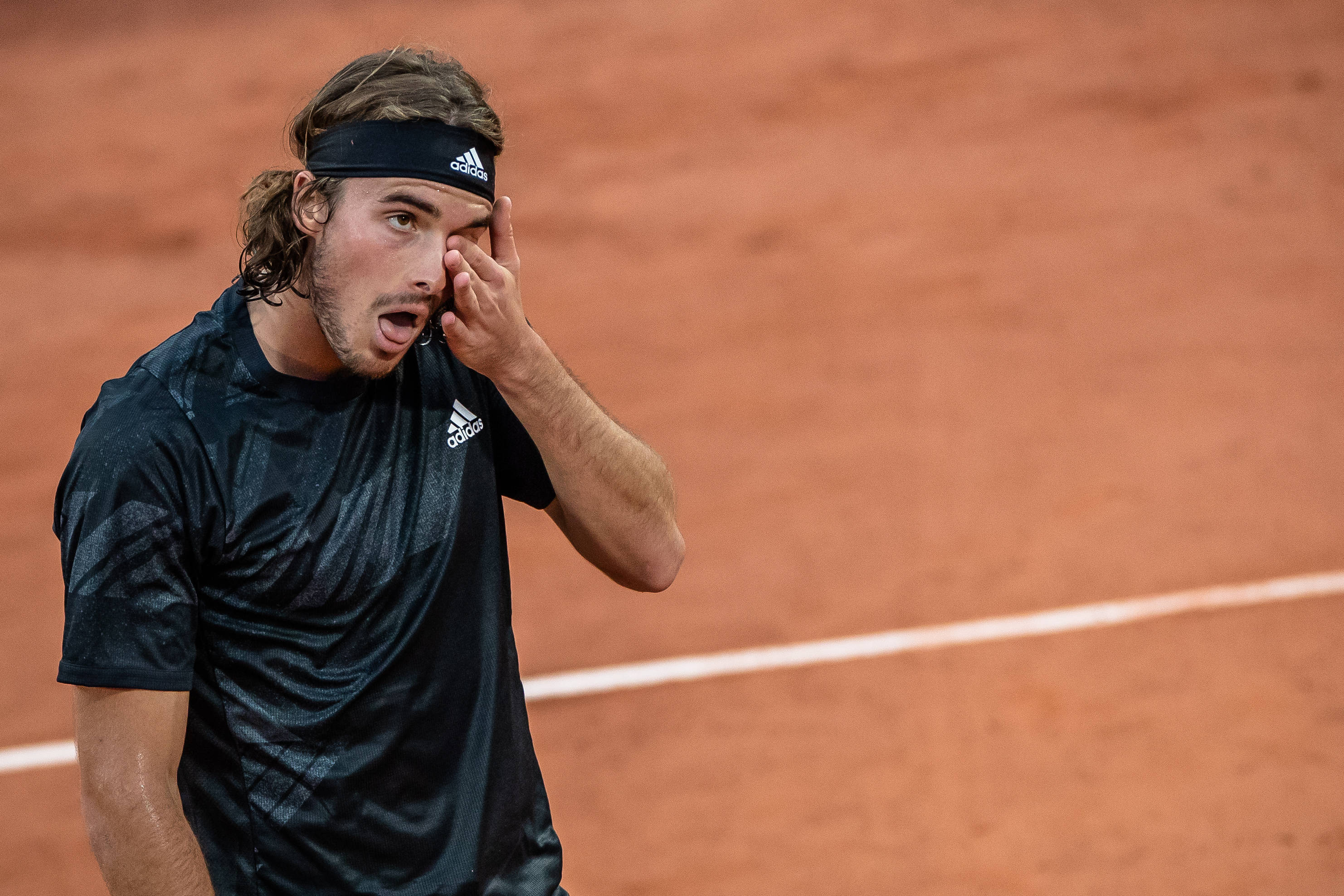 欧洲网球队强势法国网球队，西西帕斯高光表现的简单介绍