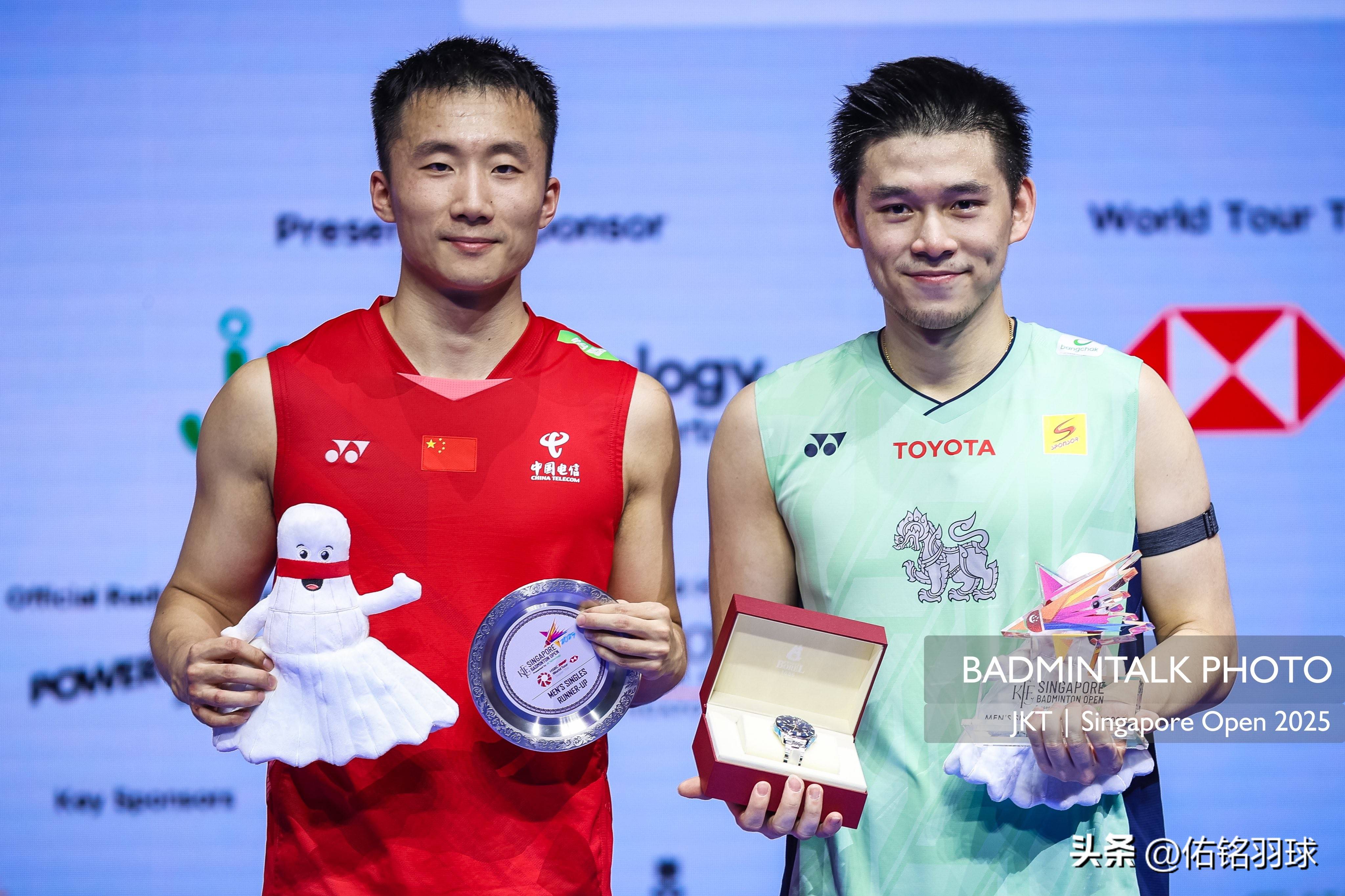 泰国羽毛球队翻盘中国羽毛球队，陶菲克三分雨点燃全场