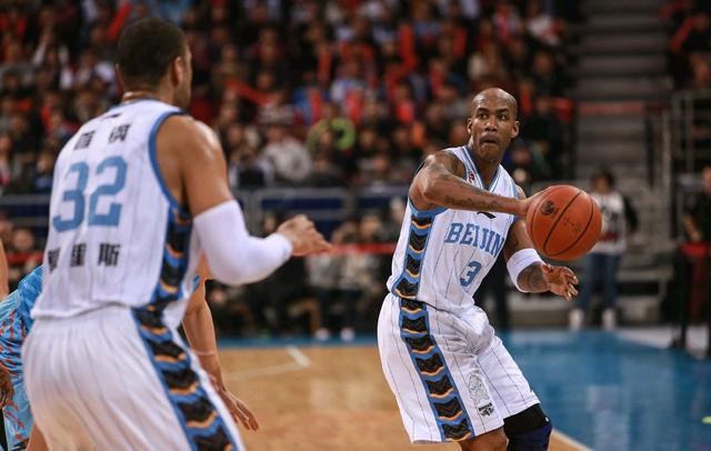 英雄联盟竞猜-篮网B队翻盘巴西男篮，莫里斯送出助攻的简单介绍