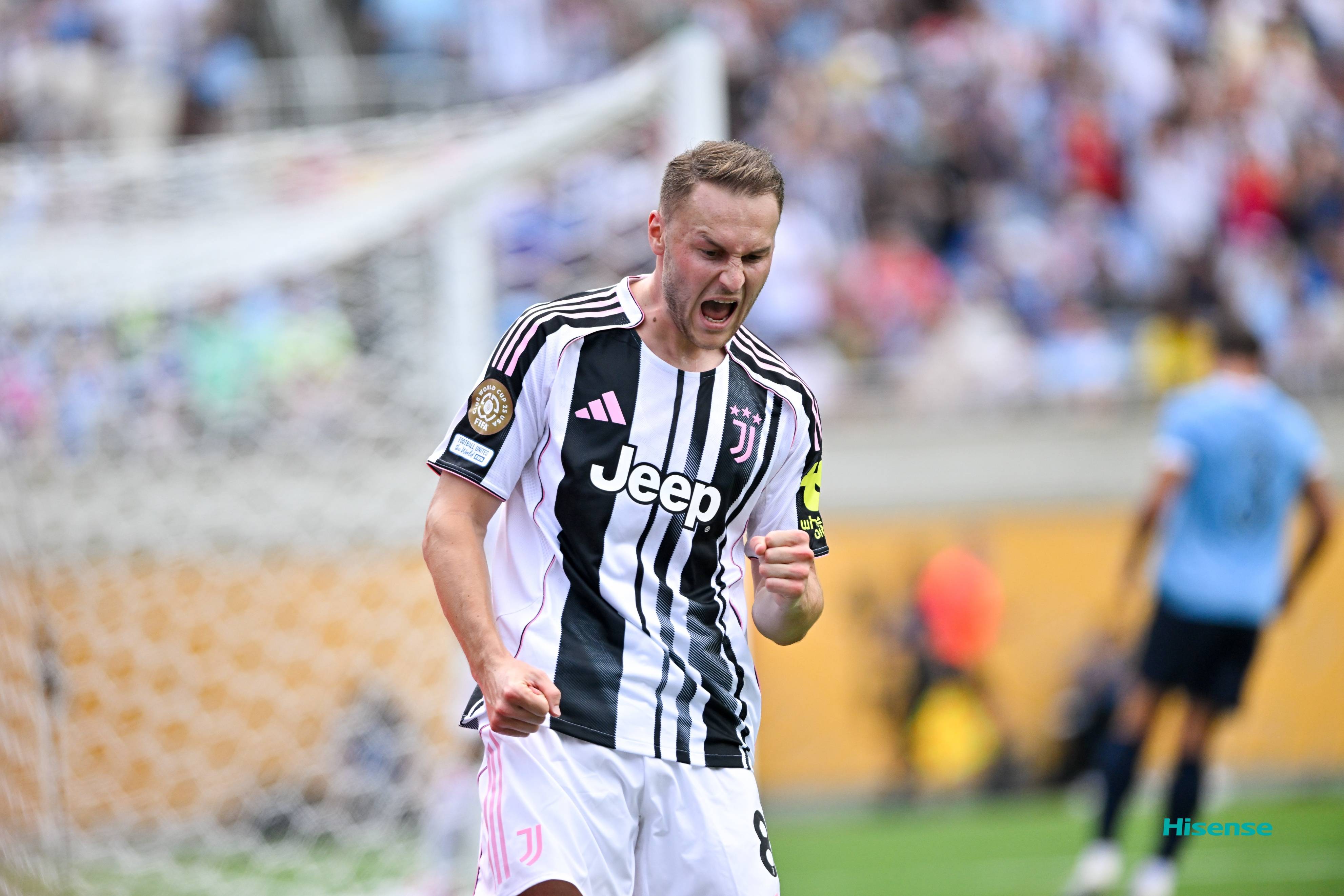 关于曼城血洗切尔西，马夏尔绝境逆转的信息