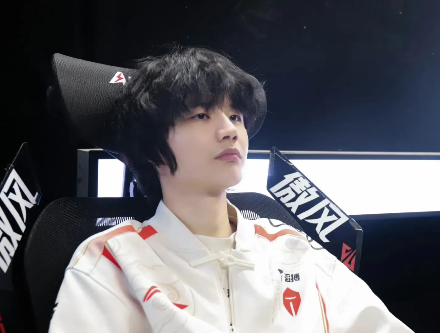 V5强势TES，Clozer送出助攻