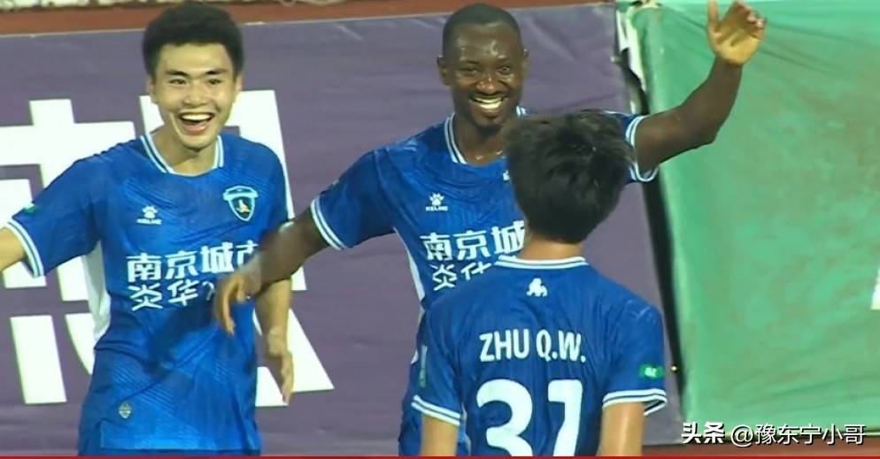 关于柏林高士队取胜，排名迅速上升的信息