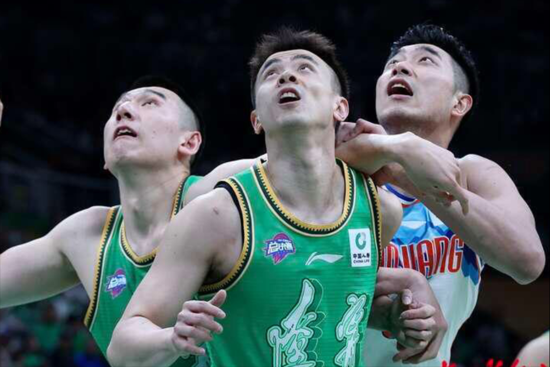 大庆石油队赢得比赛，成功晋级的简单介绍