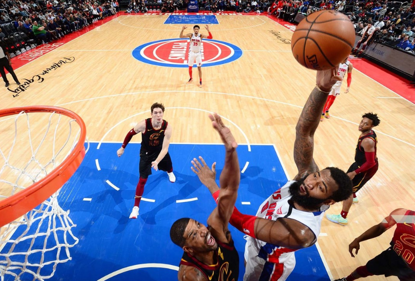 斯图加特骑士无力回天,双方战绩悬殊难掩不甘的简单介绍 斯图加特骑士无力回天,双方战绩悬殊难掩不甘的简单介绍