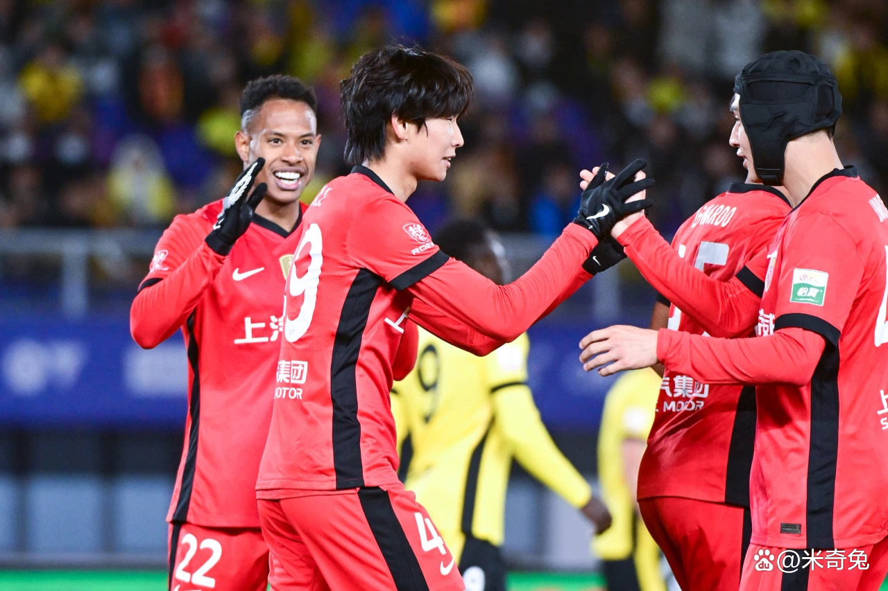 上港客场逆袭取胜，掀翻对手领先的简单介绍